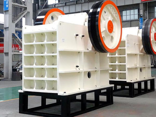 600×900顎式破碎機