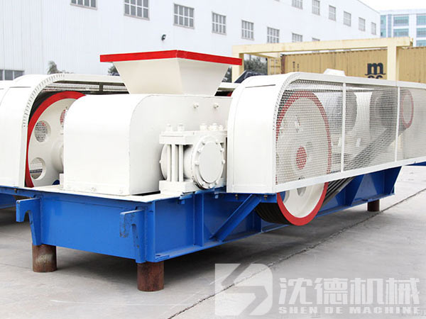 液壓對輥破碎機