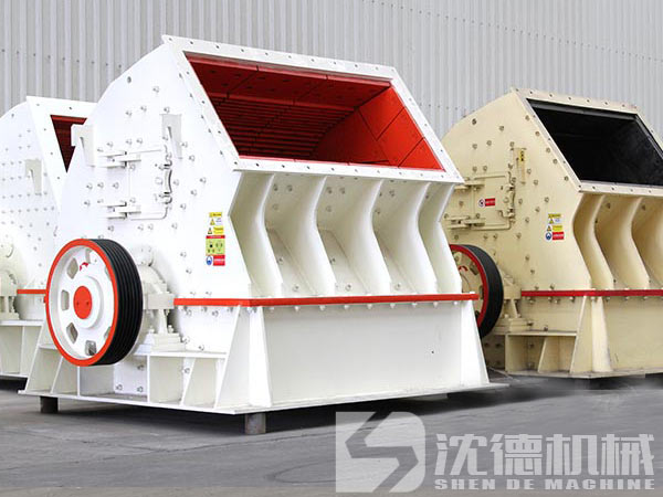 反擊錘式破碎機設備展示