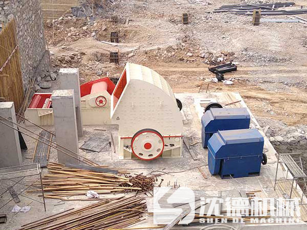 反擊錘式破碎機生產線