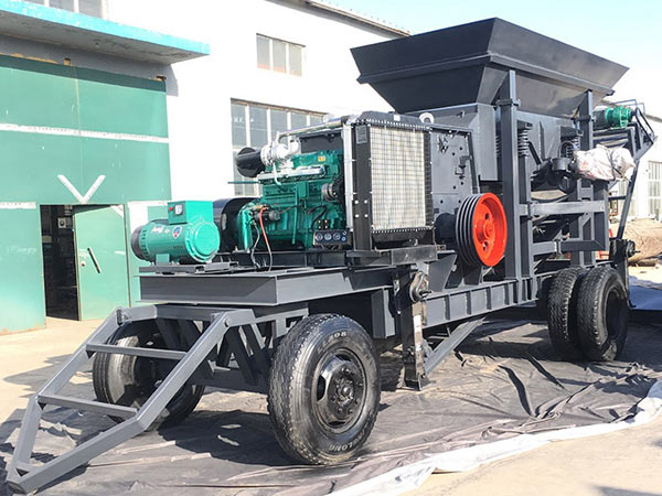 大型移動式破碎機