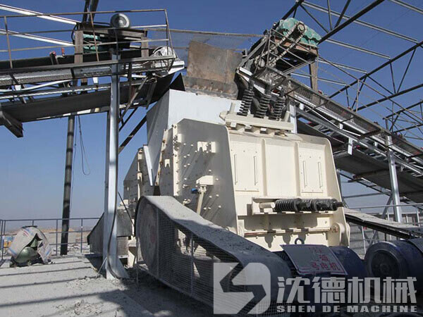 反擊式制砂機